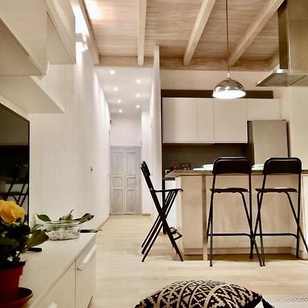 דירות איגלסיאס Nel Cuore Del Centro Storico Con Comfort E Stile מראה חיצוני תמונה