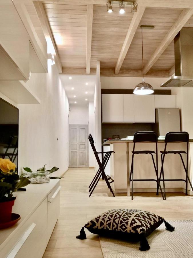 דירות איגלסיאס Nel Cuore Del Centro Storico Con Comfort E Stile מראה חיצוני תמונה