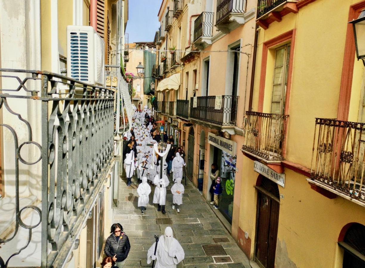 דירות איגלסיאס Nel Cuore Del Centro Storico Con Comfort E Stile מראה חיצוני תמונה